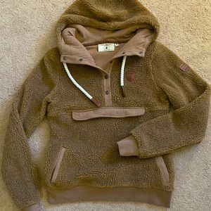 Wanakome Mara Sherpa Hoodie